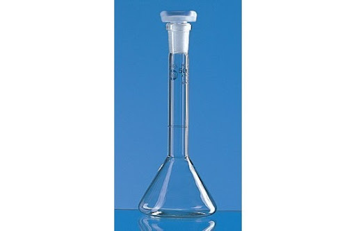 Matraz aforado forma trapezoidal BLAUBRAND clase A certificado, 20 ml, Boro 3.3 NS 10/19 con  tapón en  PP. Compra por múltiplo de 2/Precio x un. Brand.